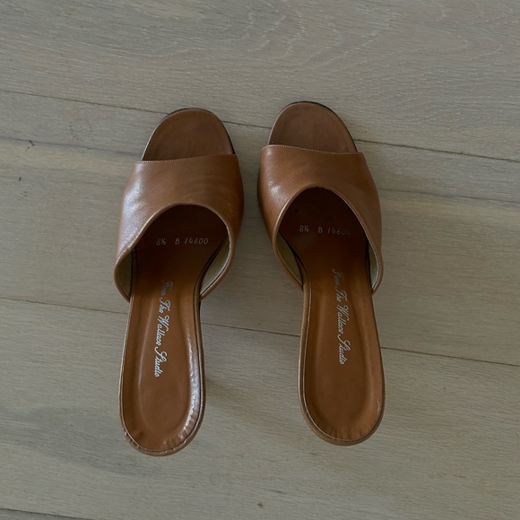 Tan open sandal heels - Picture 2 of 4